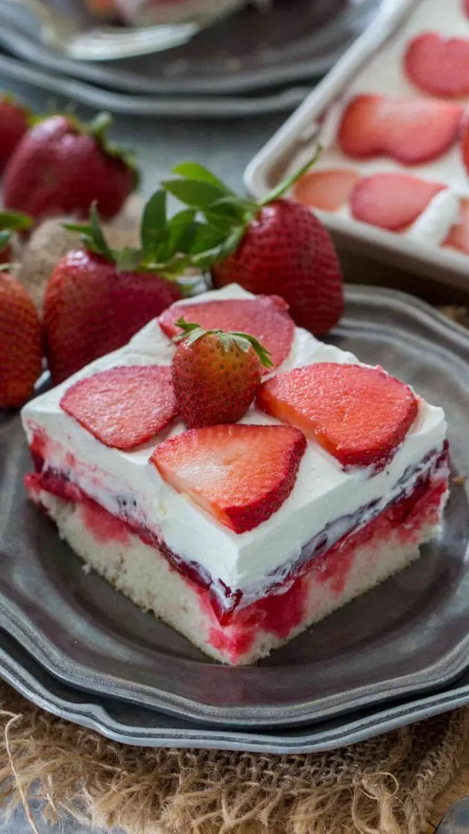 Best Strawberry Poke Cake [VIDEO] - Sweet and Savory Meals